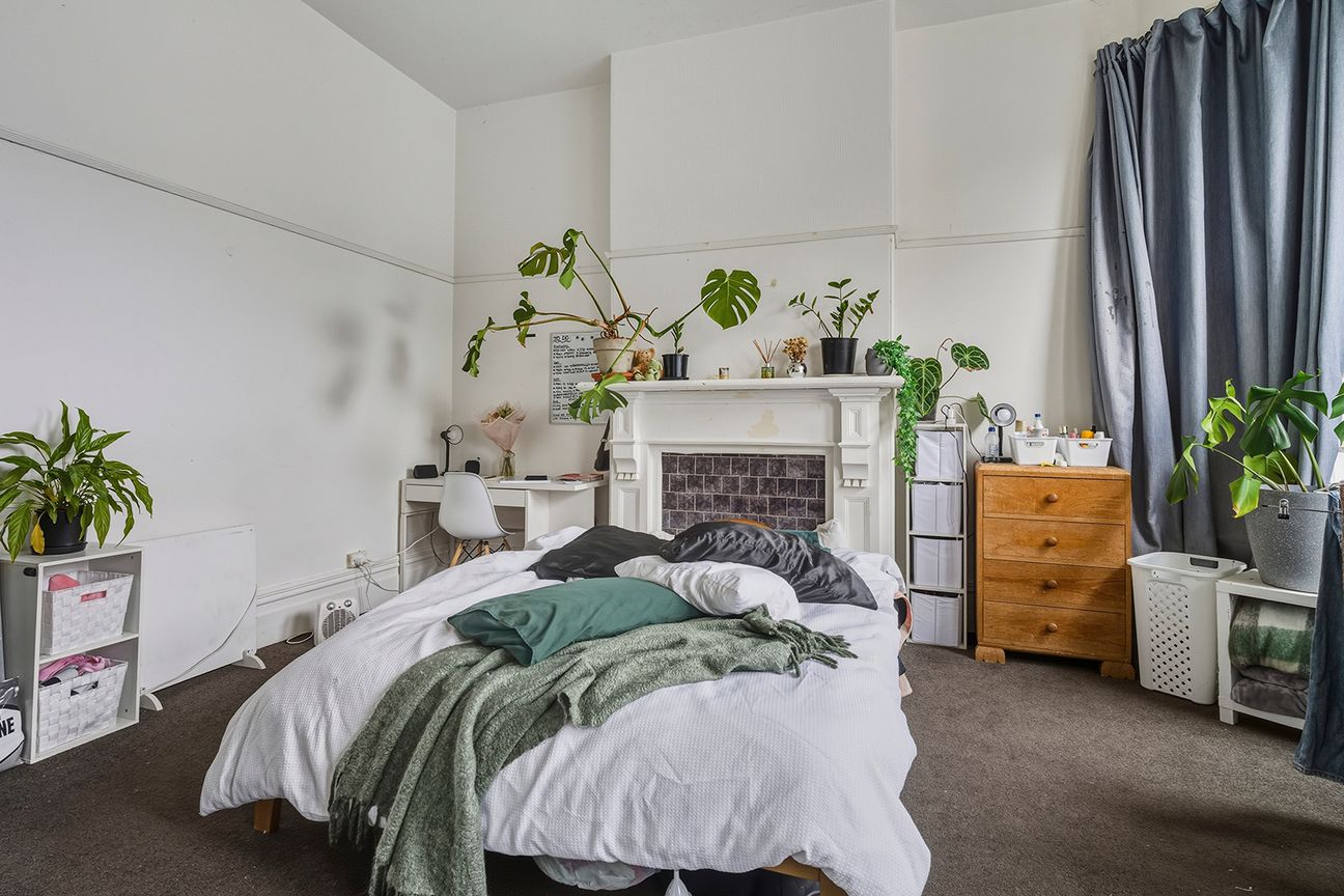 Ready to add value, student property – další