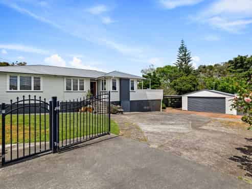 20B Murray Road, Te Atatu Peninsula