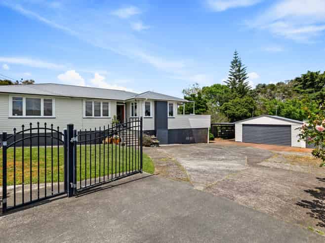 20B Murray Road, Te Atatu Peninsula