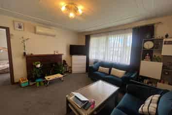 81 Rimu Street, New Lynn