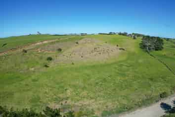 42 Redhill Cemetery Road, Te Kopuru