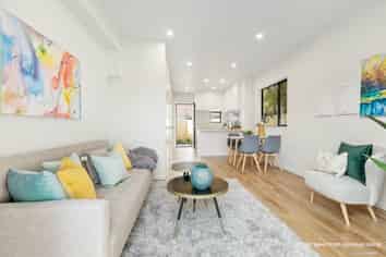 11/54 Swanson Road, Henderson