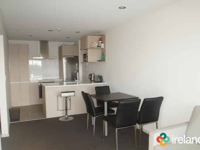 8/376 Worcester Street, Linwood