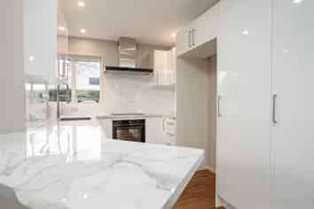 3a Sealy Place, Bryndwr