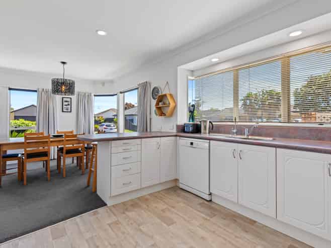 7 Fahey Avenue, Mount Maunganui