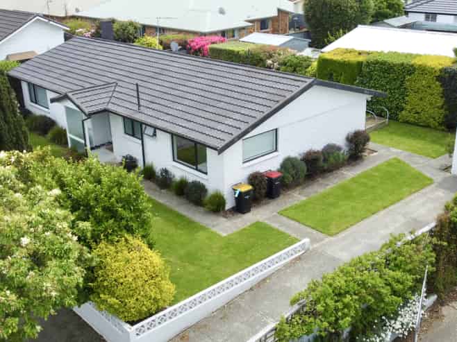 52 Newcastle Street, Windsor