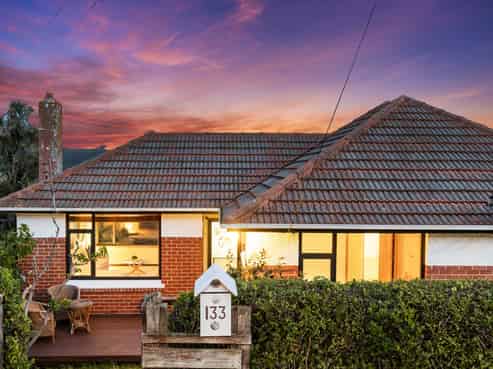 133 Gladstone Road, Dalmore