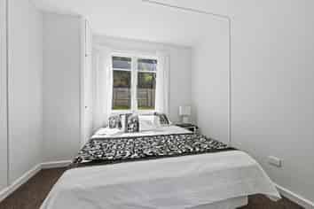 20 Te Wharau Lane, Charteris Bay