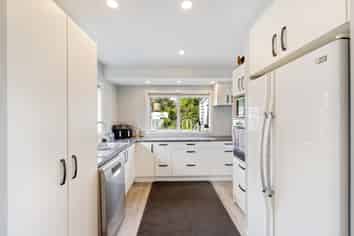 902 Upper Sefton Road, Sefton