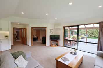 24D Matua Road, Otatara