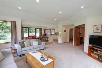 24D Matua Road, Otatara