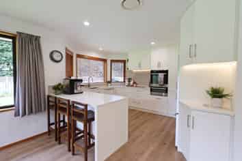 24D Matua Road, Otatara