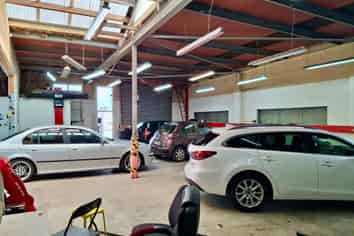 Hillside Road Front Automotive -  Be Quick! 