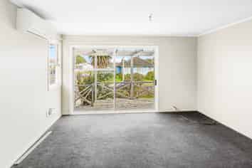 39 Tyrone Street, Otara