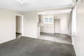 39 Tyrone Street, Otara