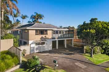 15 Pigeon Mountain Road, Half Moon Bay