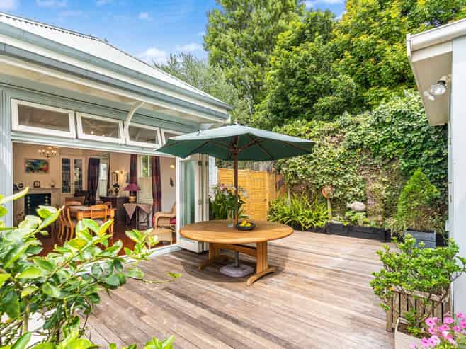 1 Kapai Road, Devonport