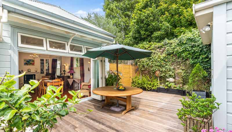 1 Kapai Road, Devonport