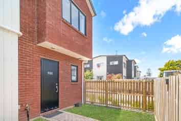 98e Walmsley Road, Favona