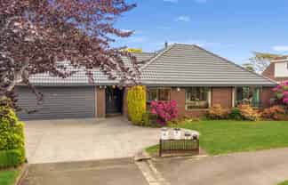 12 Rowanwood Close, Halswell