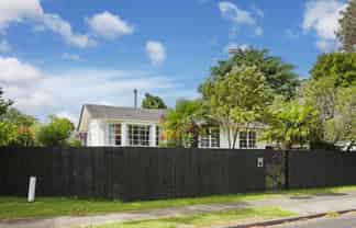 18 Burbank Avenue, Manurewa