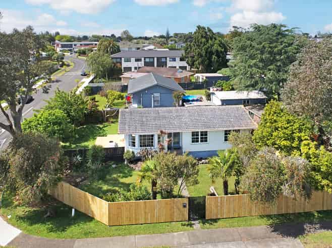 18 Burbank Avenue, Manurewa