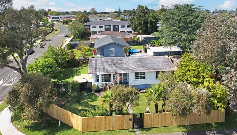 18 Burbank Avenue, Manurewa