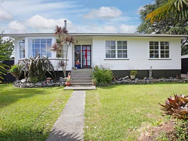 18 Burbank Avenue, Manurewa