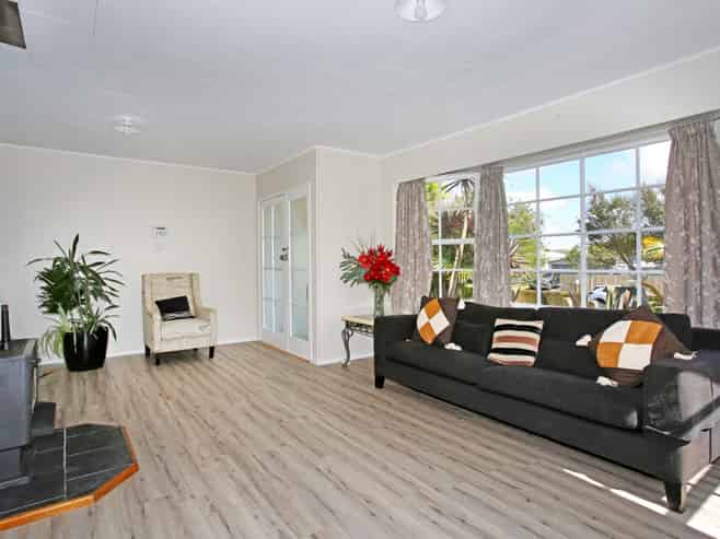 18 Burbank Avenue, Manurewa