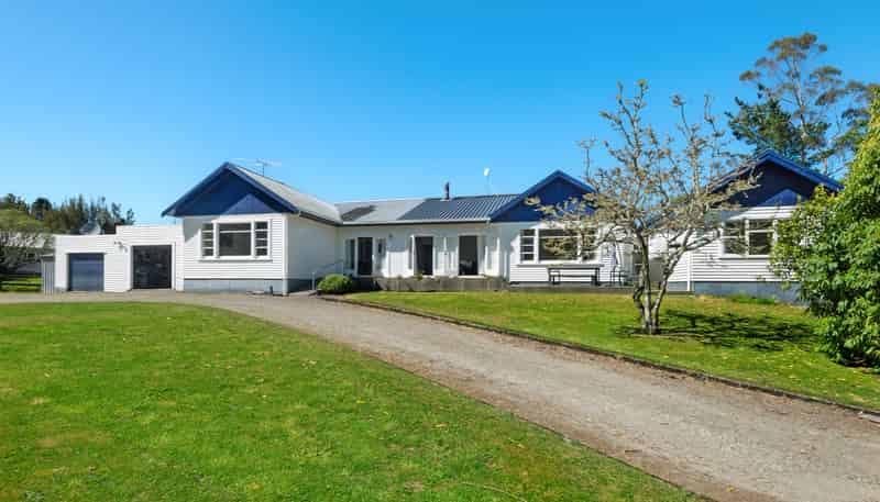 1271 Rakauroa Road, Matawai