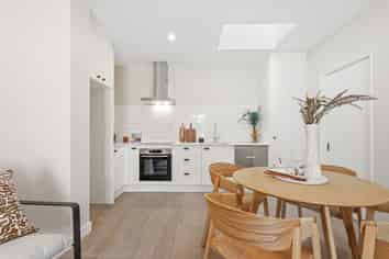 9A Waitikiri Drive, Parklands