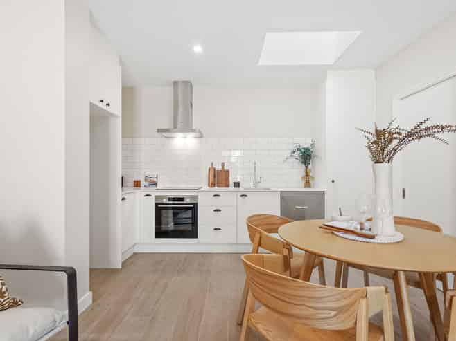 9A Waitikiri Drive, Parklands