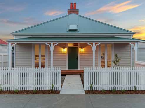 9A Waitikiri Drive, Parklands