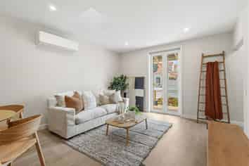 9A Waitikiri Drive, Parklands