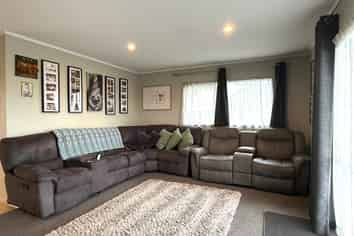 58 Kaitemako Road, Welcome Bay