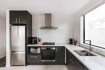 21 Tangaroa Place, Poike