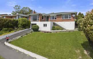 69 Mulford Street, Concord