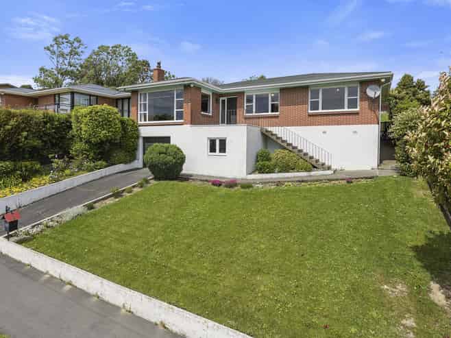 69 Mulford Street, Concord