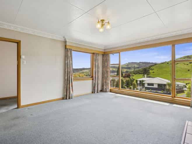 69 Mulford Street, Concord