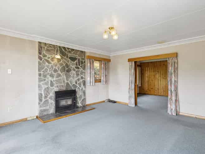 69 Mulford Street, Concord