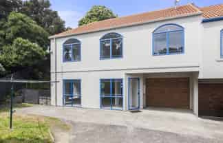 3/215 Main Highway, Ellerslie