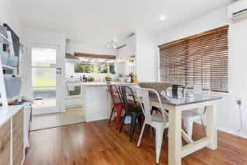 9 Beaudine Avenue, Glenfield