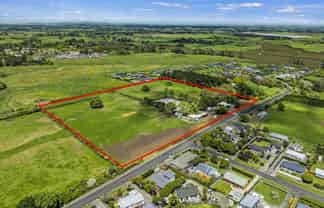 101 McRobbie Road, Kingseat