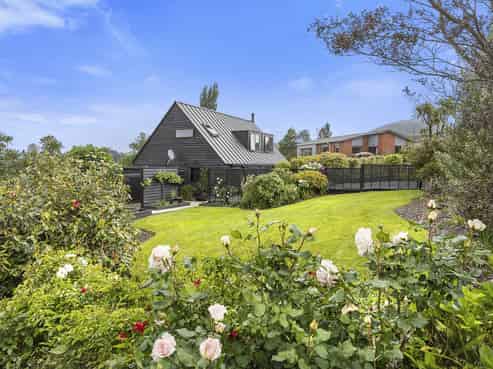 18 Estuary Crescent, Fairfield