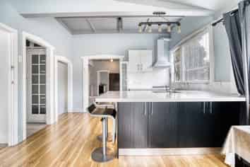 3199 Great North Road, New Lynn