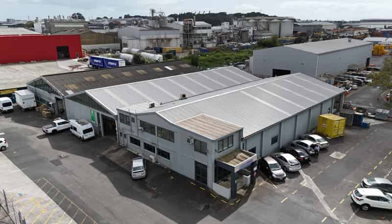 9-10/298 Neilson Street, Onehunga