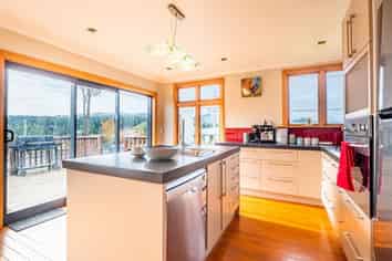 3 Flower Street, Fairfield