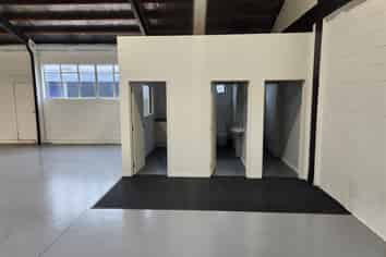 Quality Space, Top Location - 409m² City Fringe Warehouse