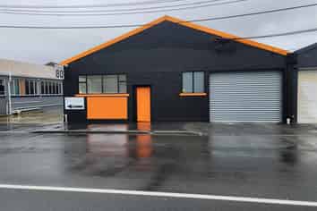 Quality Space, Top Location - 409m² City Fringe Warehouse