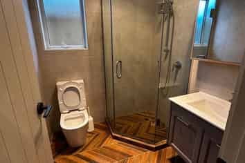 Auckland - Address withheld